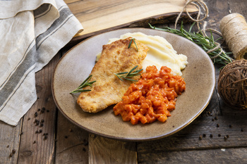 Filet z kurczaka z puree ziem. i marchewką (600g)