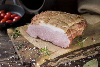 SZYNKA MIŚ TRADYCYJNA Z TŁUSZCZYKIEM