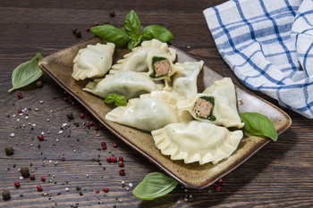 Pierogi ze SZPINAKIEM I ŁOSOSIEM (400 g)