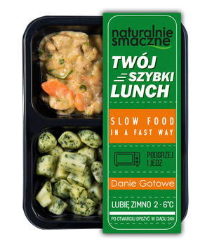 Indyk w białym sosie z kopytkami szpinakowymi (400g)