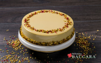 Tort pistacjowy (800g)