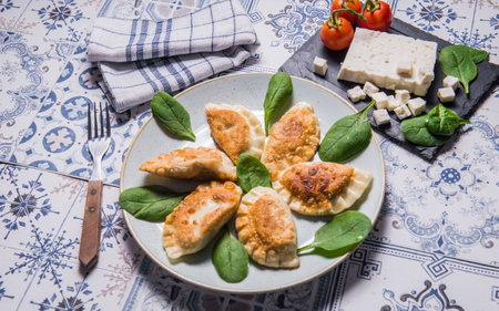 Pierogi ze SZPINAKIEM I SEREM FETA (400g)