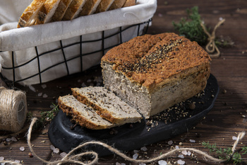 Pasztet MIĘSNY Z PIEPRZEM MŁOTKOWANYM (0,5 kg)