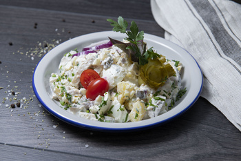 Sałatka ŚLEDZIOWA w sosie musztardowym (500g)