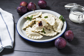 Pierogi ze ŚLIWKĄ (400 g)