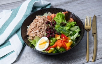 Sałatka NICEJSKA z tuńczykiem (350g)