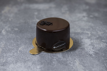 Tortissimo Czekoladowy z wiśnią (1 szt.)