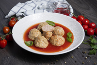 Pulpety WIEPRZOWE w sosie pomidorowym (słoik 720 ml)